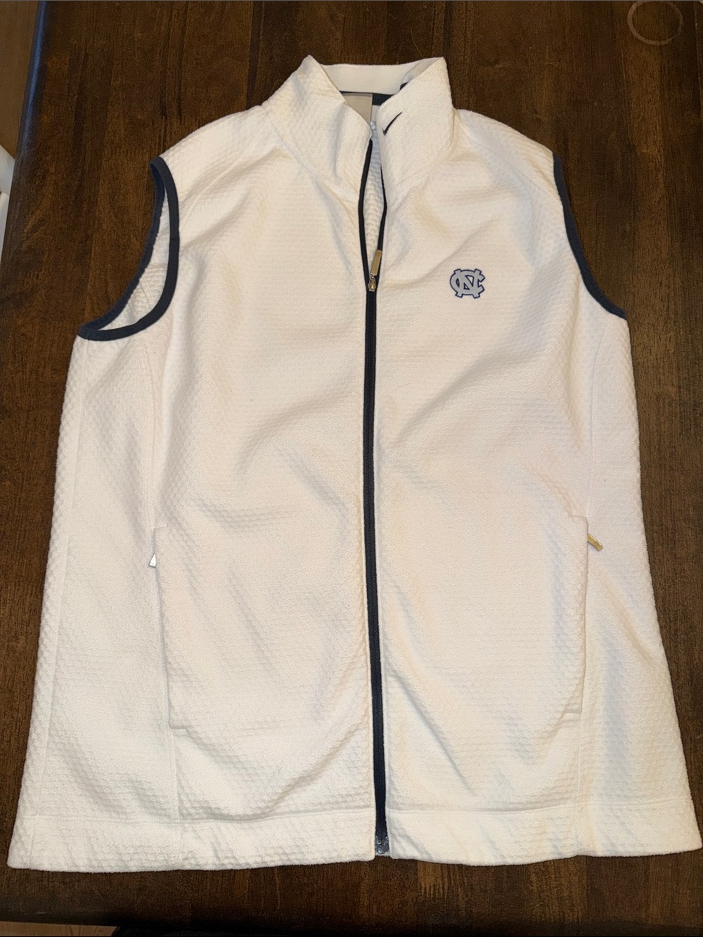 Nike White Golf Therma Vest UNC